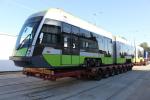 Nowy tramwaj w zajezdni